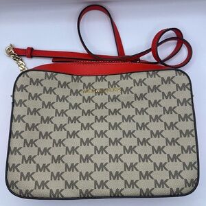 Michael Kors Jet Set Large Printed Logo Crossbody Bag
